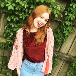 Meet your Posher, Lauren